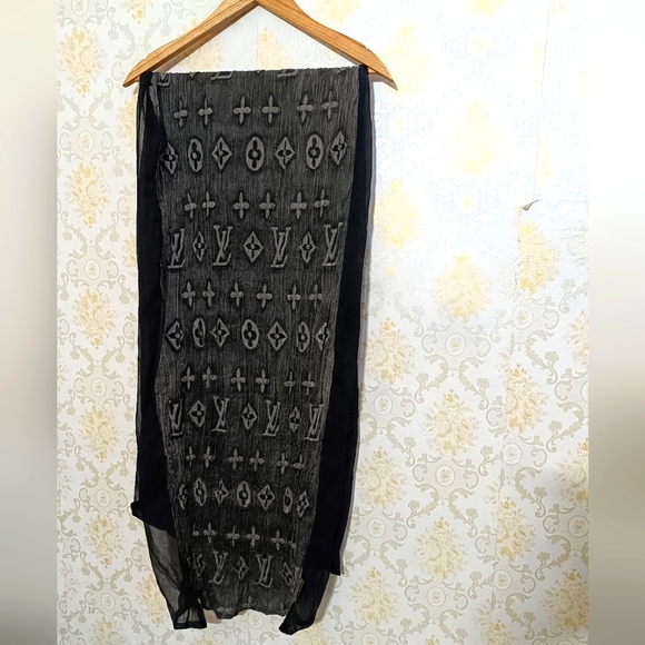 Louis Vuitton Accessories - Louis Vuitton